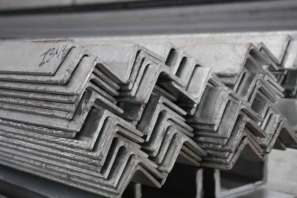 Galvanized Angle Steel 3 Galvanized Angle Steel 3
